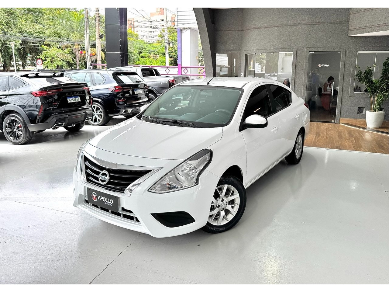 Versa Sedan 1.6 16V 4P FLEX SV