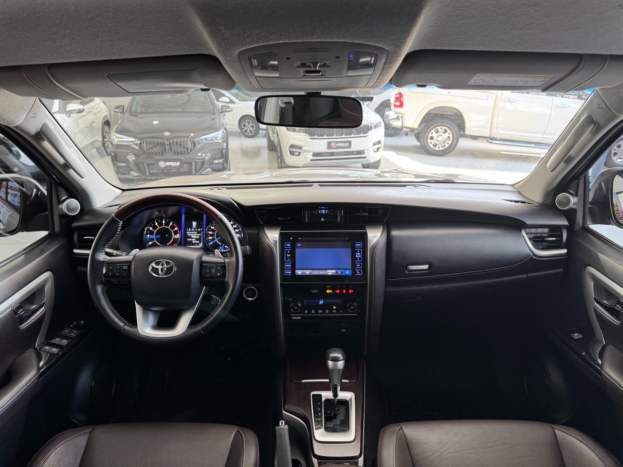Hilux SW4 2.7 16V 4P FLEX SRV 7 LUGARES AUTOMÁTICO