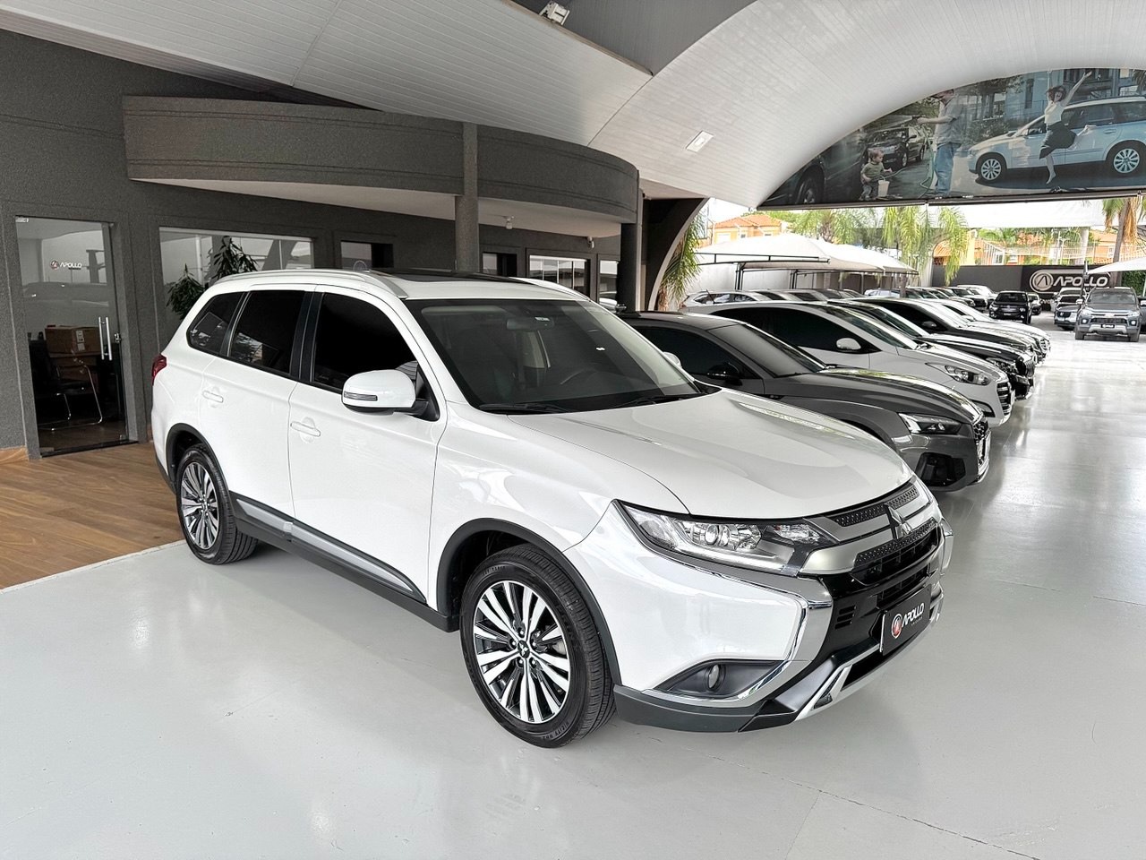 Outlander 2.0 16V 4P HPE AUTOMÁTICO