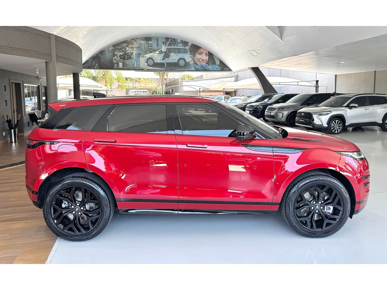 Range Rover Evoque 2.0 4P FLEX P250 R-DYNAMIC HSE AWD AUTOMÁTICO