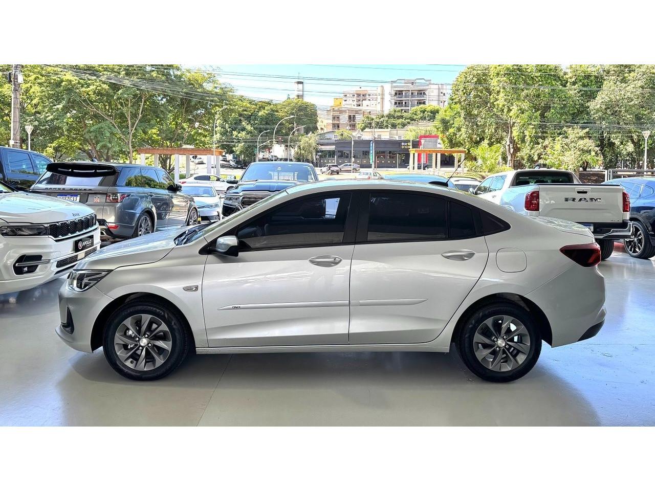 Onix Sedan 1.0 4P FLEX LT PLUS TURBO AUTOMÁTICO