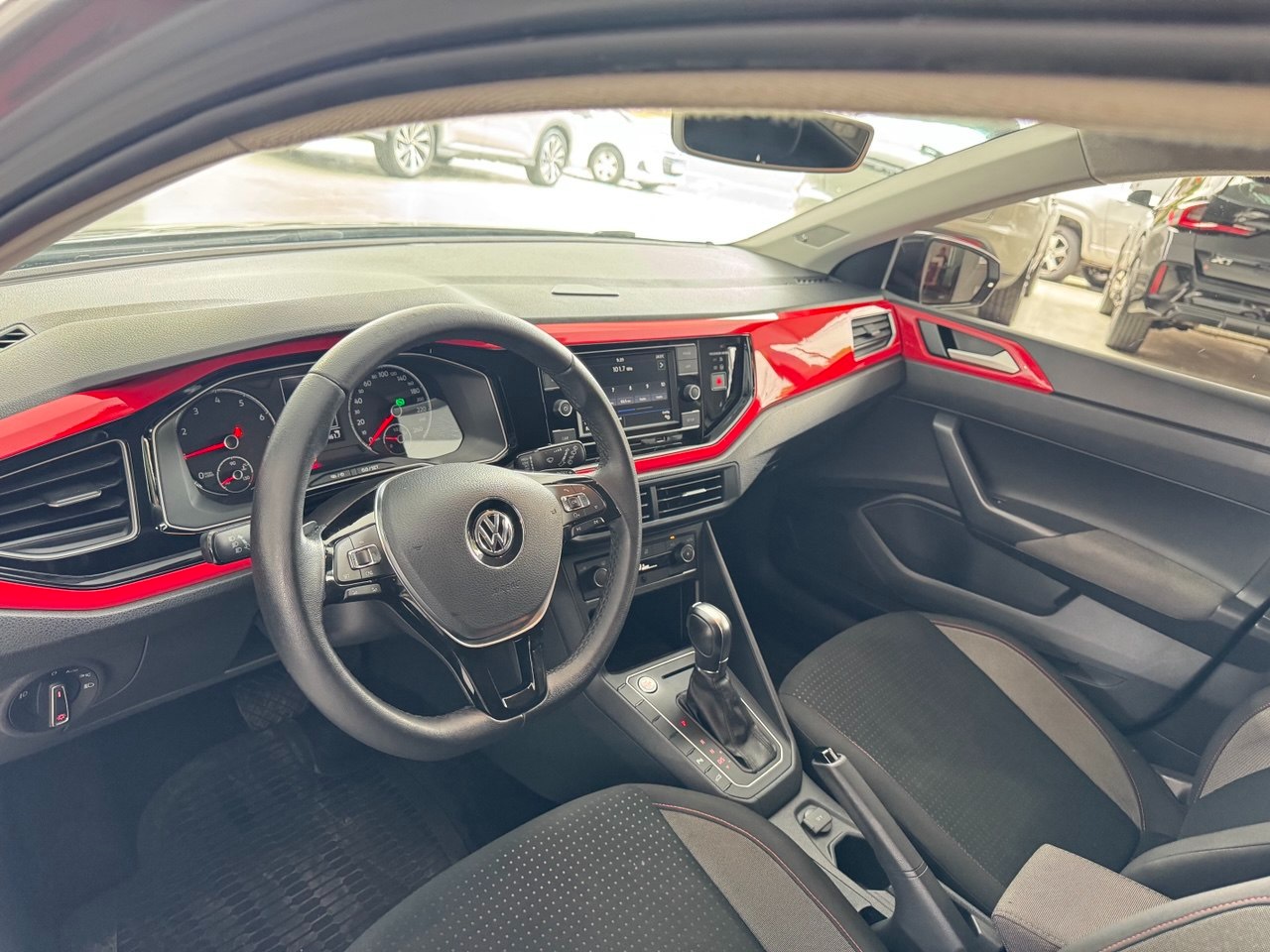 VOLKSWAGEN Polo Hatch 1.0 12V 4P 200 TSI  COMFORTLINE AUTOMÁTICO