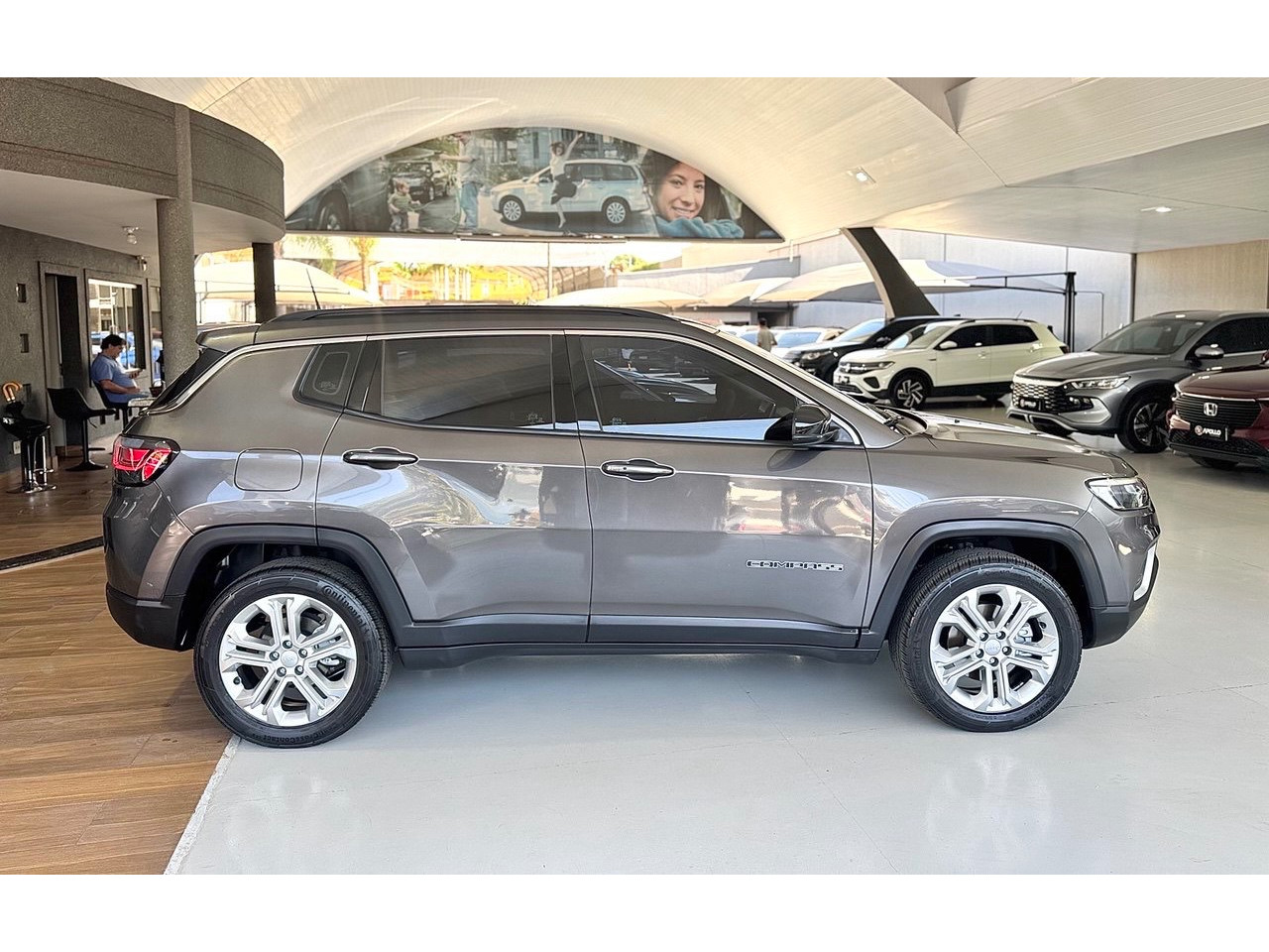 Compass 2.0 16V 4P LONGITUDE TURBO DIESEL 4X4 AUTOMÁTICO