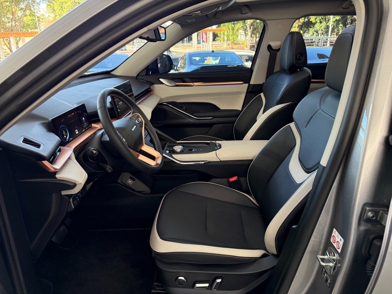 Haval H6 1.5 16V 4P PHEV PREMIUM AWD E-TRACTION AUTOMÁTICO