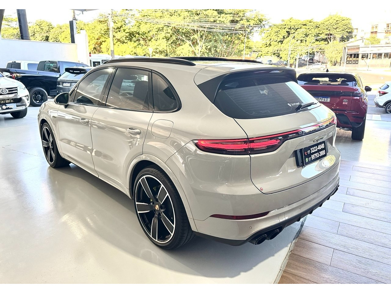Cayenne 3.0 V6 32V 4P E-HYBRIDO PLATINUM EDITION AWD AUTOMÁTICO TIPTRONIC