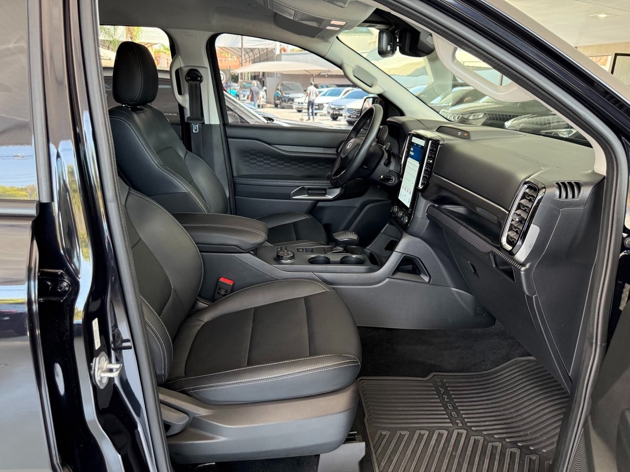 FORD Ranger 3.0 V6 24V 4X4 XLT TURBO DIESEL CABINE DUPLA AUTOMÁTICO