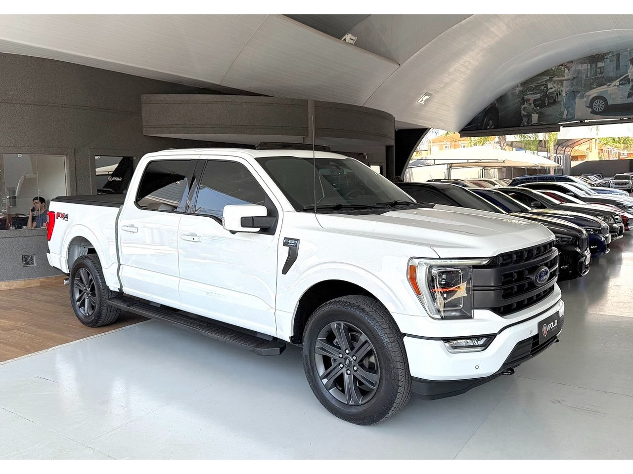 FORD F-150 5.4 V8 24V LARIAT 4X4 CABINE DUPLA AUTOMÁTICO