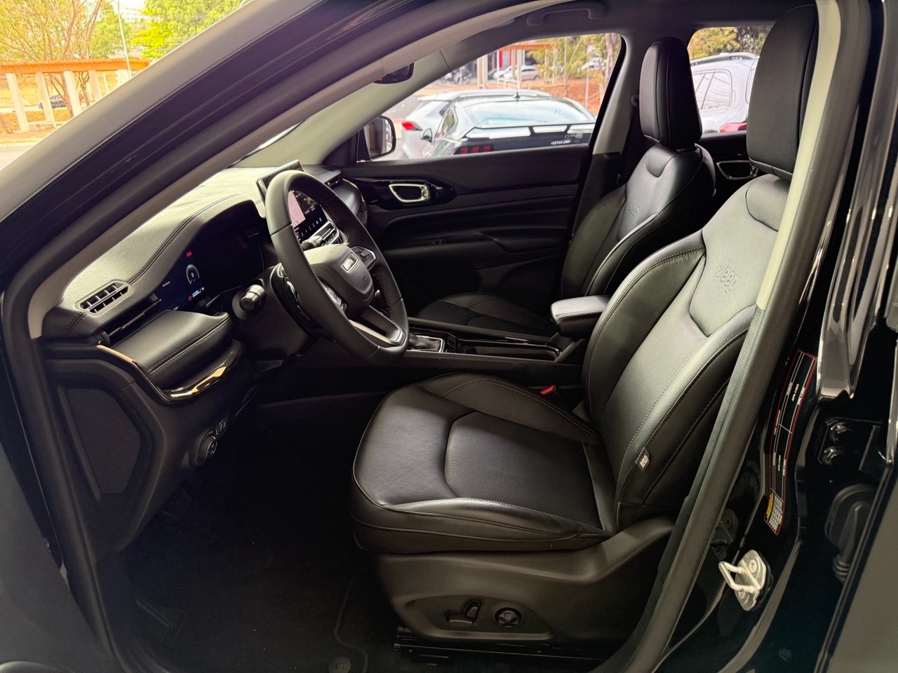 Compass 1.3 16V 4P FLEX LIMITED T270 TURBO AUTOMÁTICO