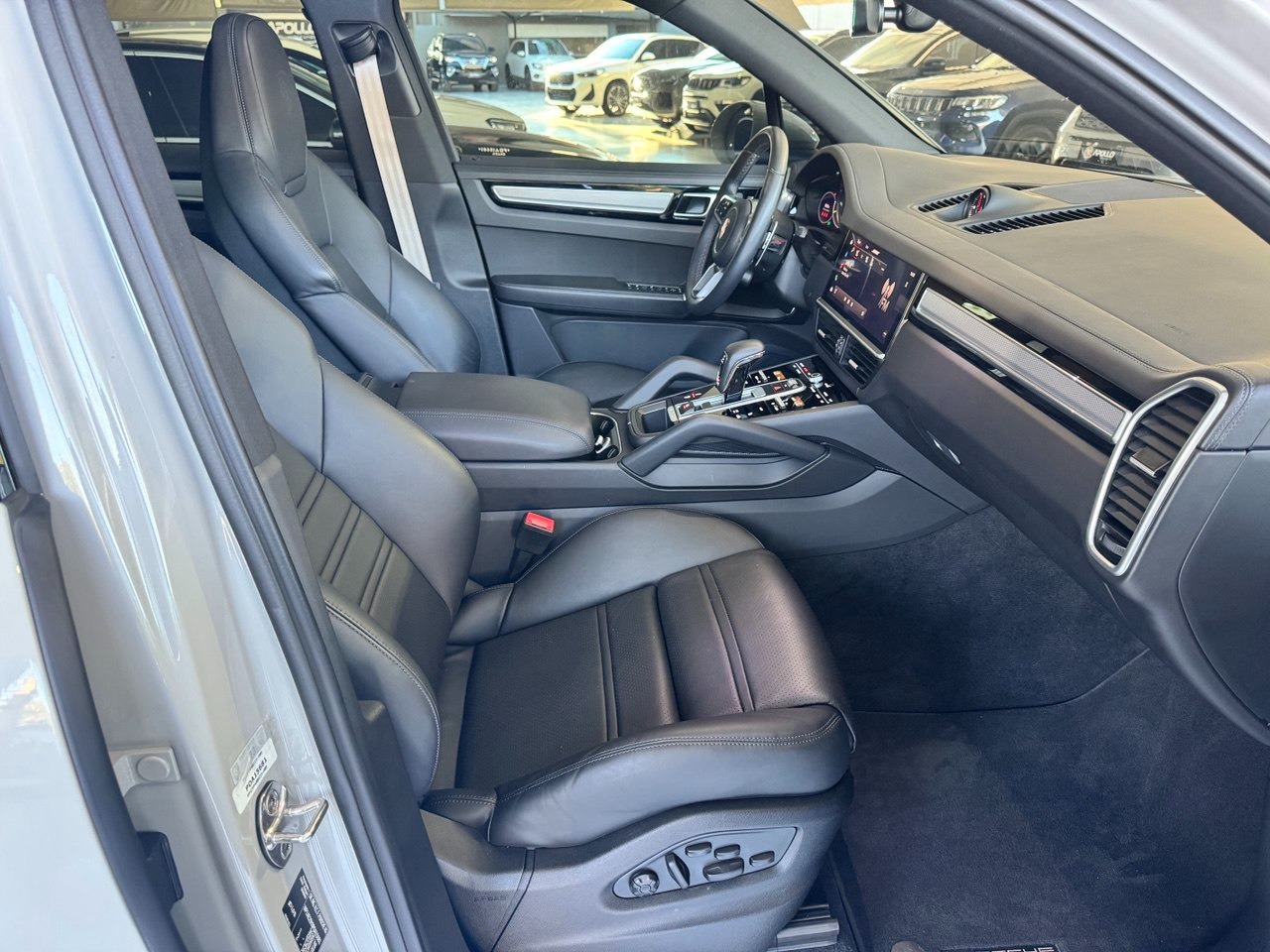 Cayenne 3.0 V6 32V 4P E-HYBRIDO PLATINUM EDITION AWD AUTOMÁTICO TIPTRONIC