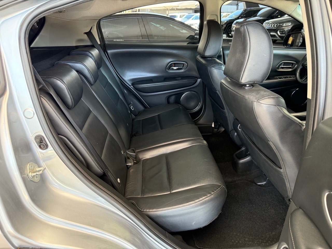 HR-V 1.8 16V 4P TOURING FLEX AUTOMÁTICO CVT