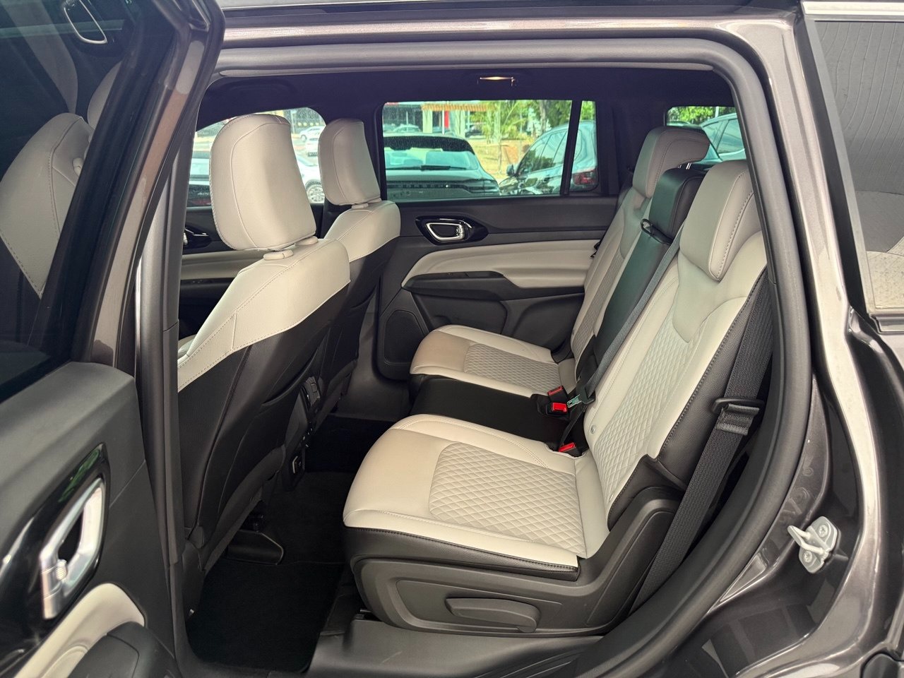 JEEP Commander 1.3 16V 4P FLEX T270 LIMITED TURBO AUTOMÁTICO