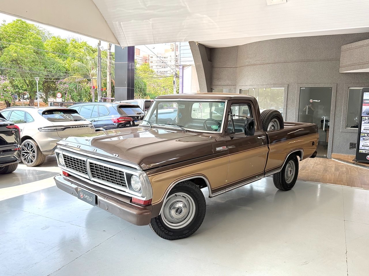 F-1000 3.9 SUPER SERIE CABINE SIMPLES TURBO DIESEL