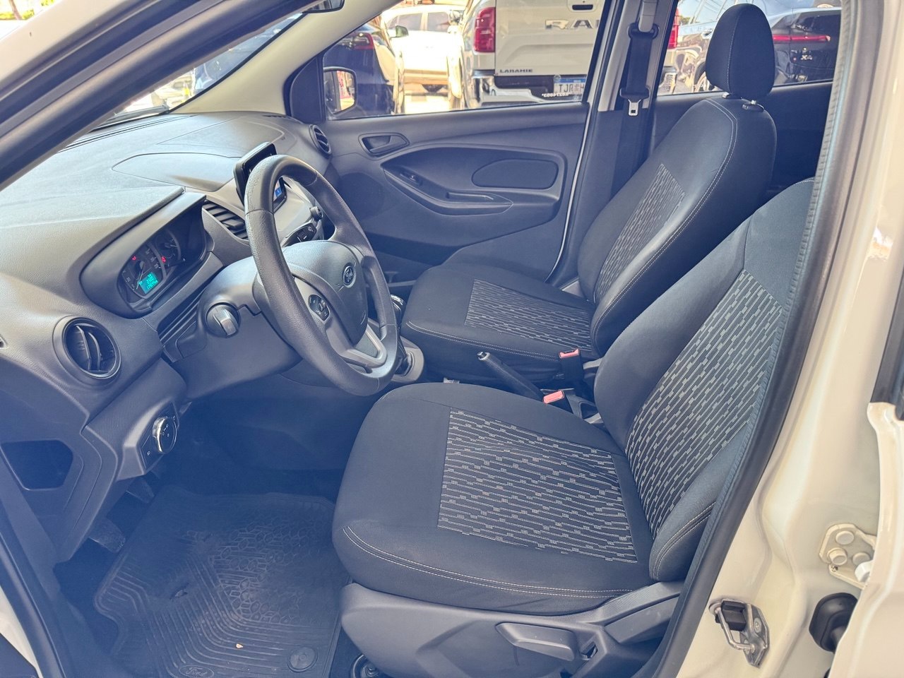 Ka + Sedan 1.5 12V 4P TI-VCT SE FLEX