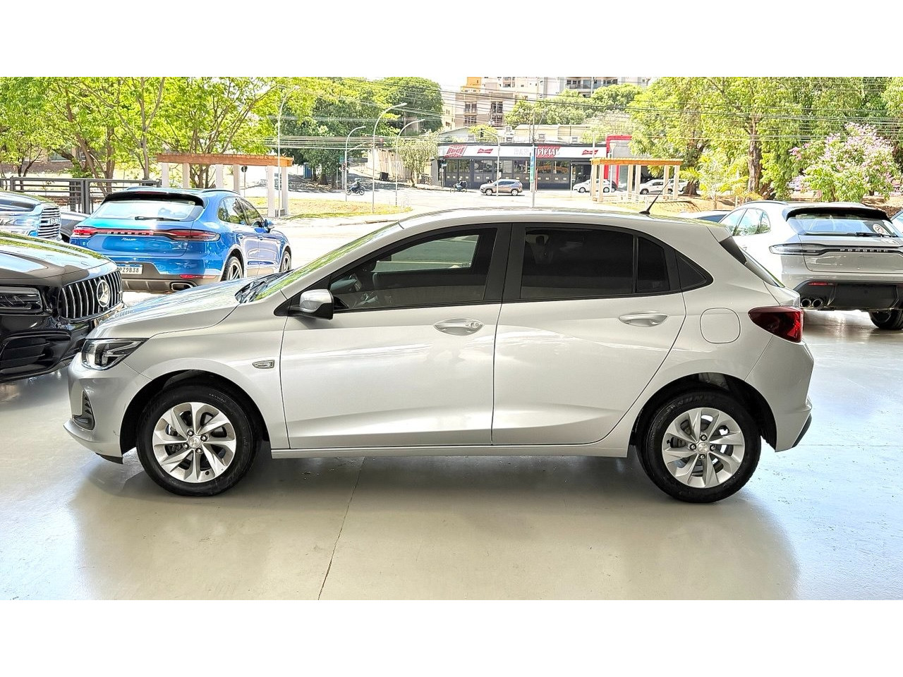CHEVROLET Onix Hatch 1.0 12V 4P FLEX LT