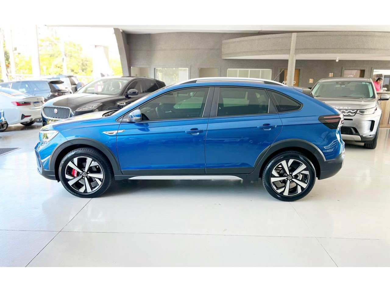 Nivus 1.0 4P FLEX 200 TSI HIGHLINE TURBO AUTOMÁTICO