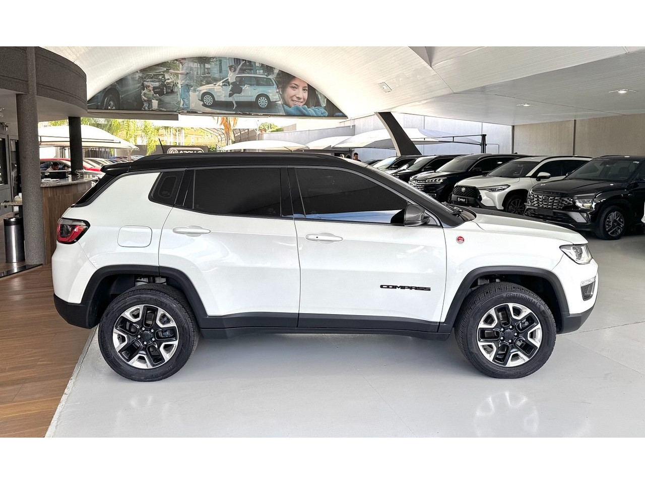 Compass 2.0 16V 4P 350 TRAILHAWK 4X4 TURBO DIESEL AUTOMÁTICO