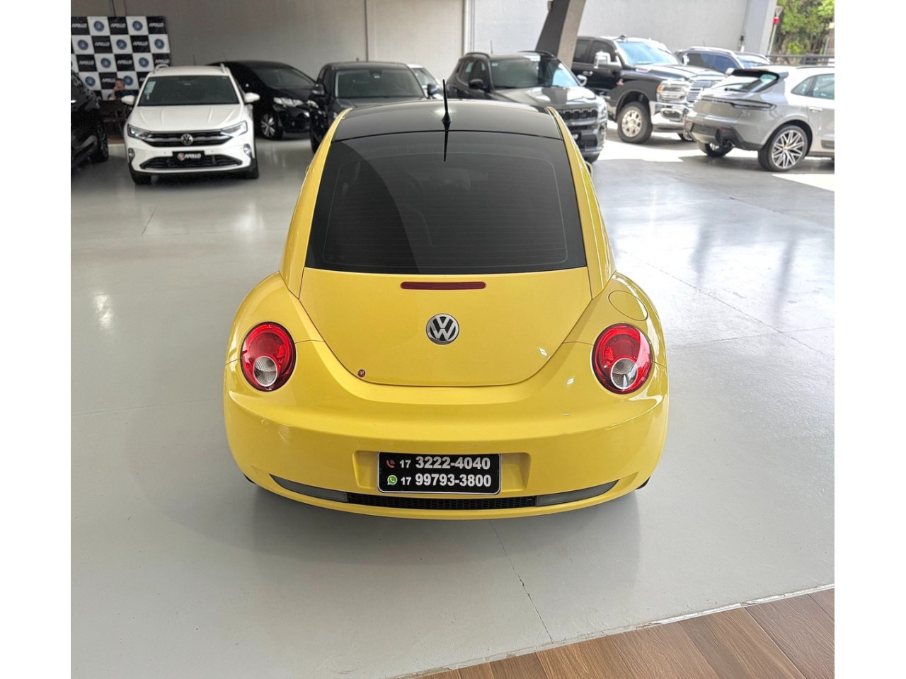 VOLKSWAGEN New Beetle 2.0 MI AUTOMÁTICO