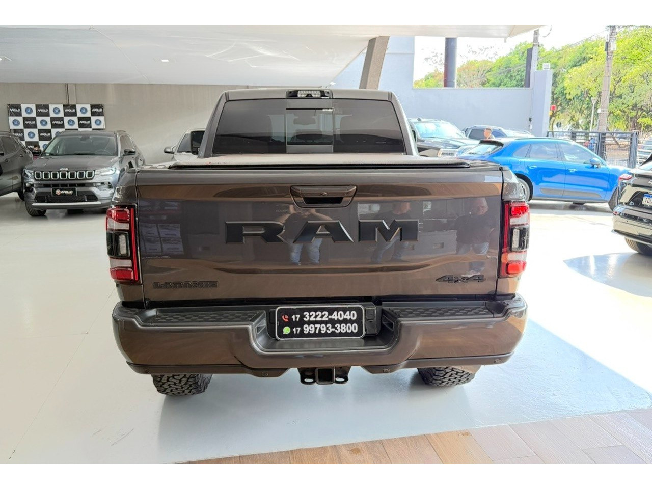 RAM 2500 6.7 I6 24V SLT CABINE DUPLA TURBO DIESEL NIGHT EDITION 4X4 AUTOMÁTICO