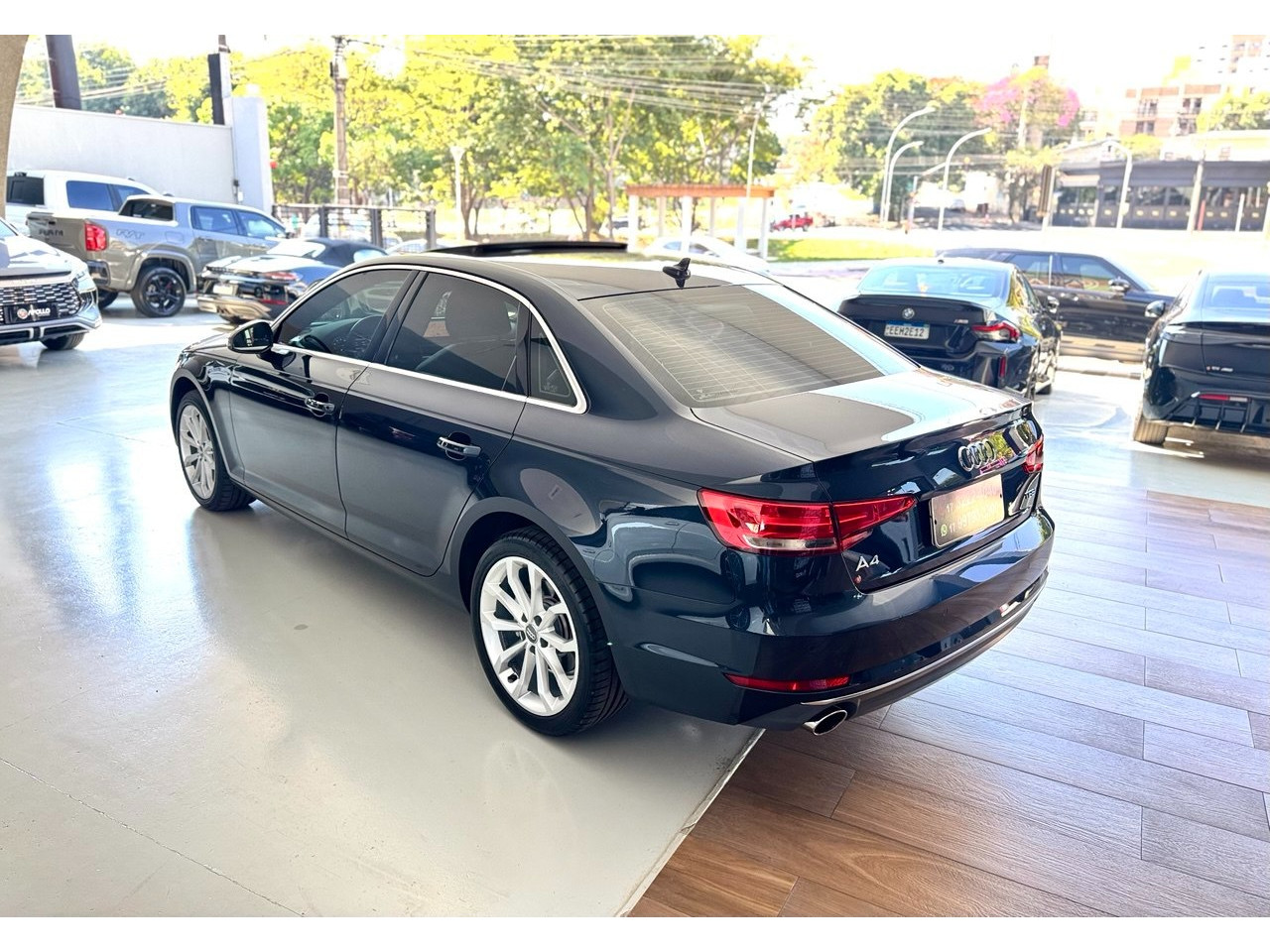 A4 2.0 16V 4P TFSI AMBIENTE MULTITRONIC AUTOMÁTICO