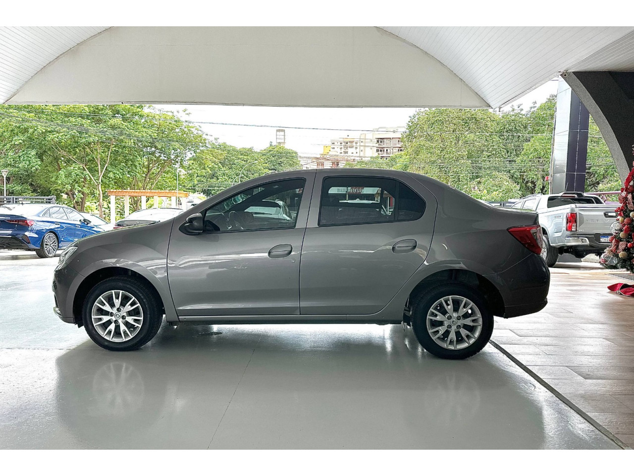 RENAULT Logan 1.0 12V 4P FLEX SCE ZEN