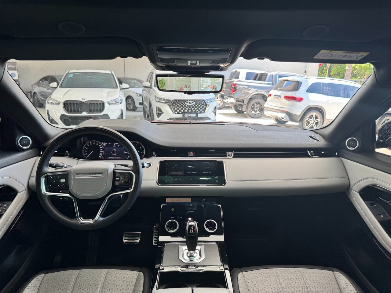 Range Rover Evoque 2.0 4P FLEX P250 R-DYNAMIC HSE AWD AUTOMÁTICO