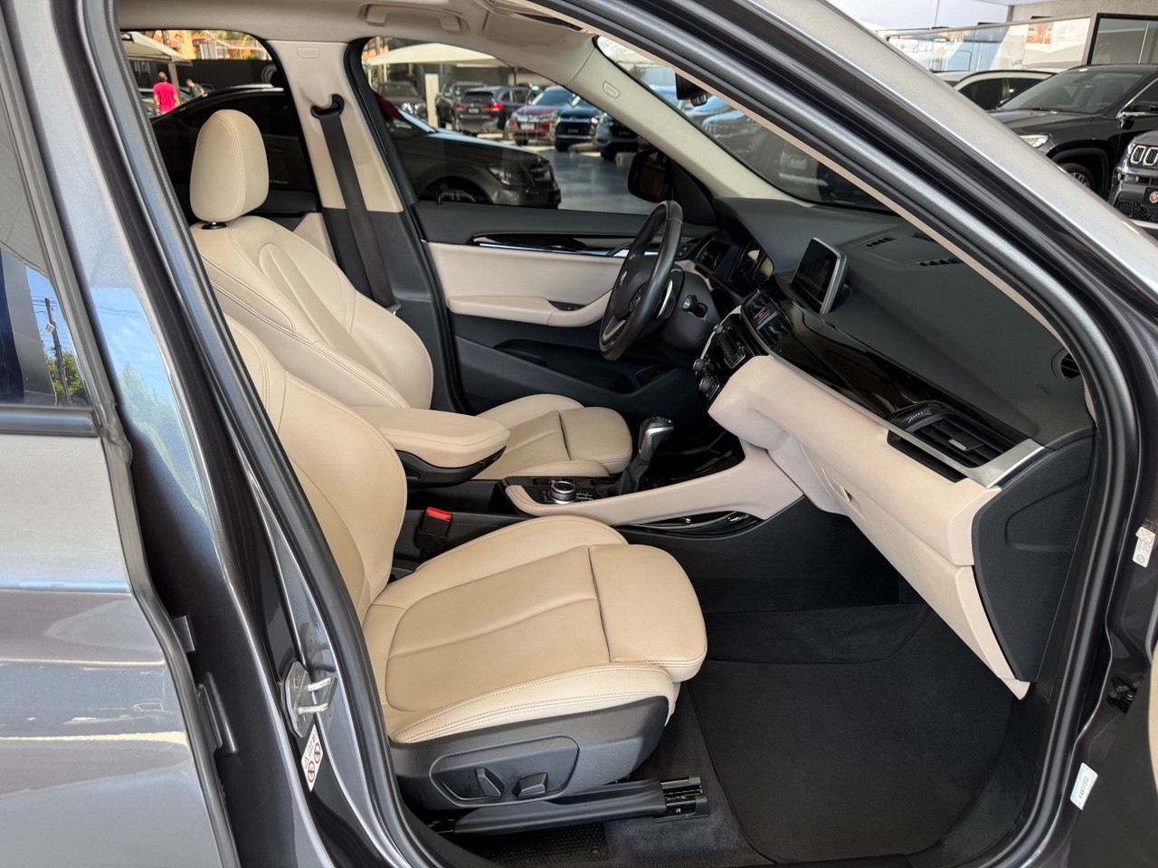 BMW X1 2.0 16V 4P S DRIVE 20I X-LINE AUTOMÁTICO
