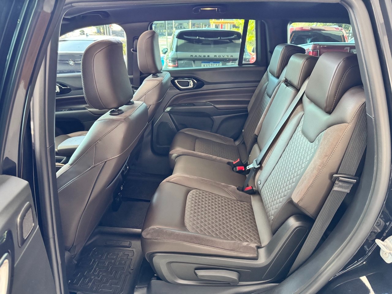 Commander 2.0 16V 4P TD380 OVERLAND TURBO DIESEL AUTOMÁTICO