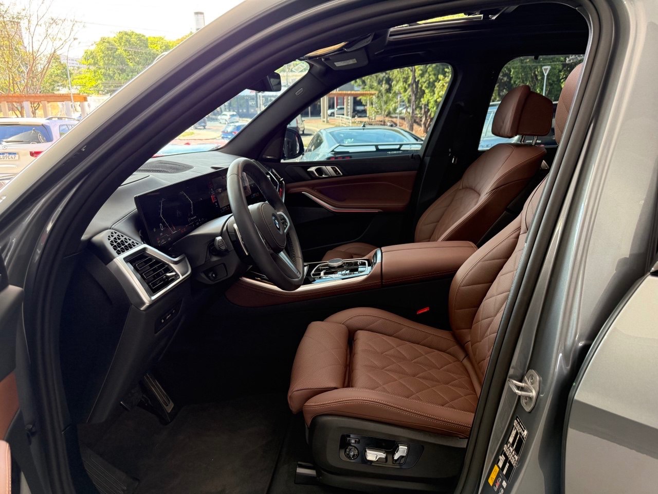 BMW X5 3.0 I6 4P TURBO HÍBRIDO XDRIVE50E M SPORT AUTOMÁTICO