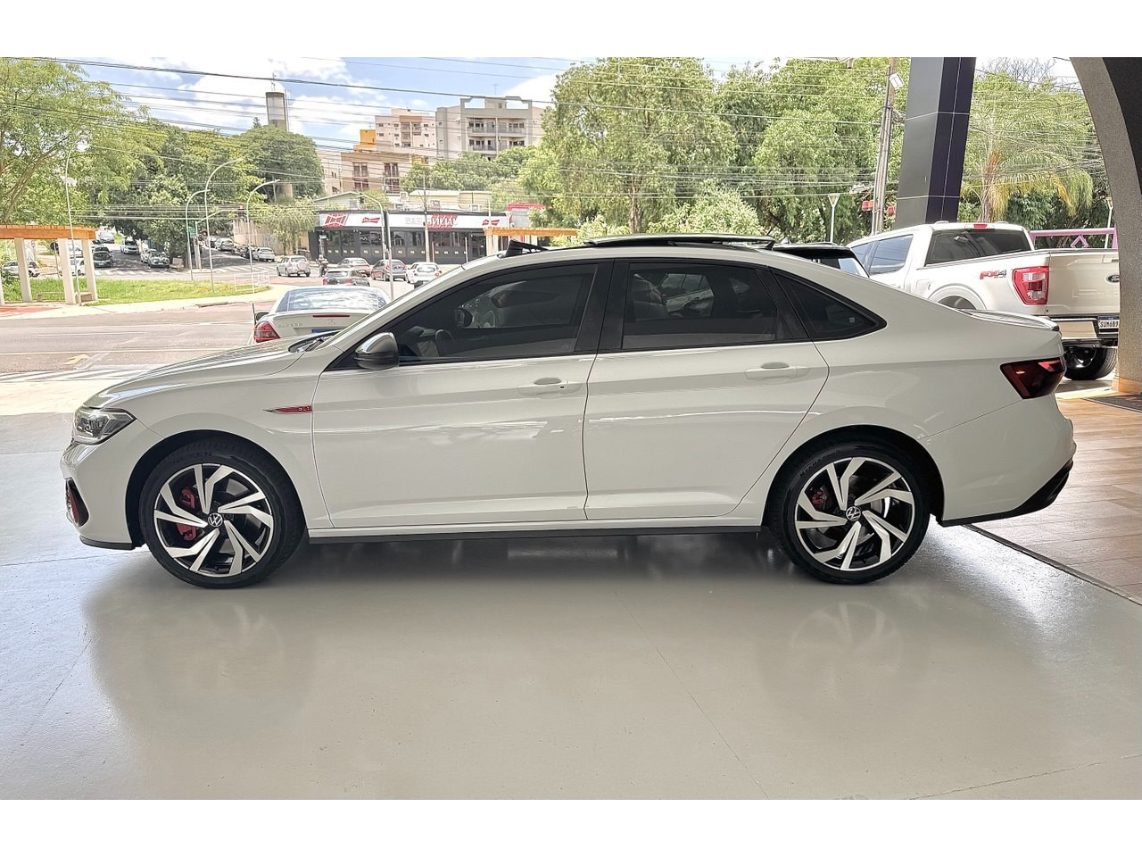 VOLKSWAGEN Jetta 2.0 4P 350 TSI GLI AUTOMÁTICO DSG
