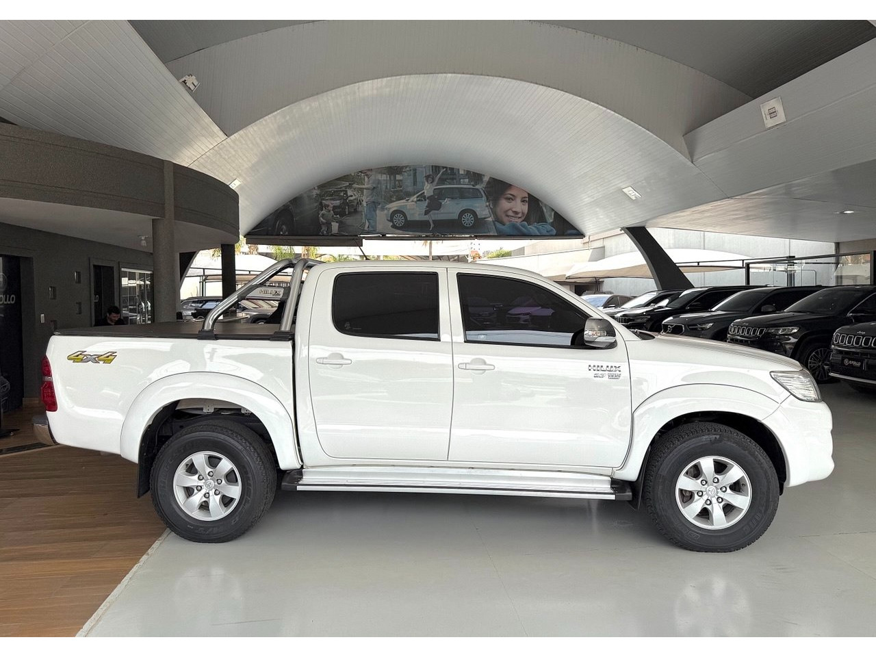 TOYOTA Hilux Caminhonete 2.7 16V 4P SRV FLEX 4X4  CABINE DUPLA AUTOMÁTICO