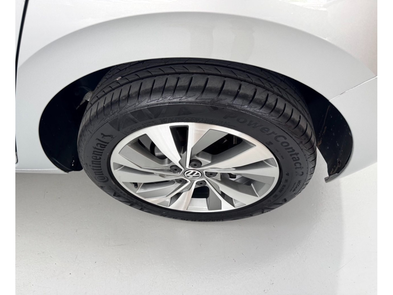 VOLKSWAGEN Polo Hatch 1.0 12V 4P 200 TSI  COMFORTLINE AUTOMÁTICO