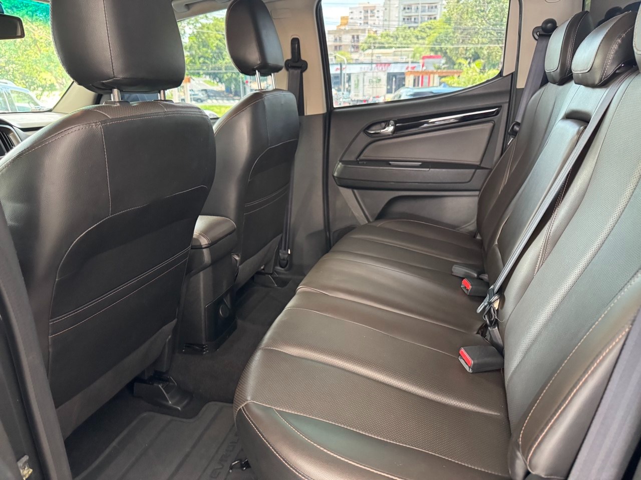 CHEVROLET S10 2.8 12V HIGH COUNTRY CABINE DUPLA 4X4 TURBO DIESEL AUTOMÁTICO