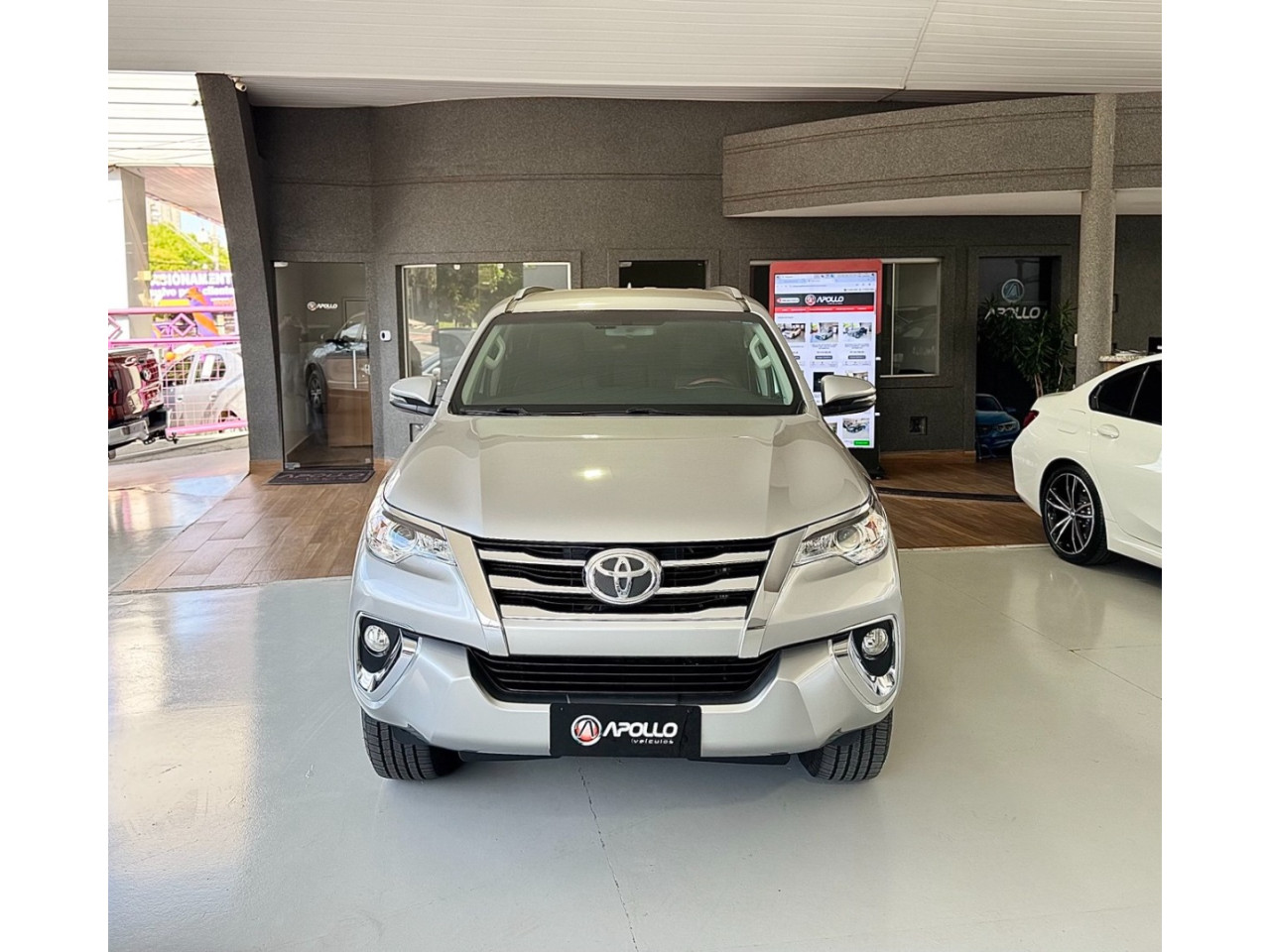 Hilux SW4 2.7 16V 4P FLEX SRV 7 LUGARES AUTOMÁTICO