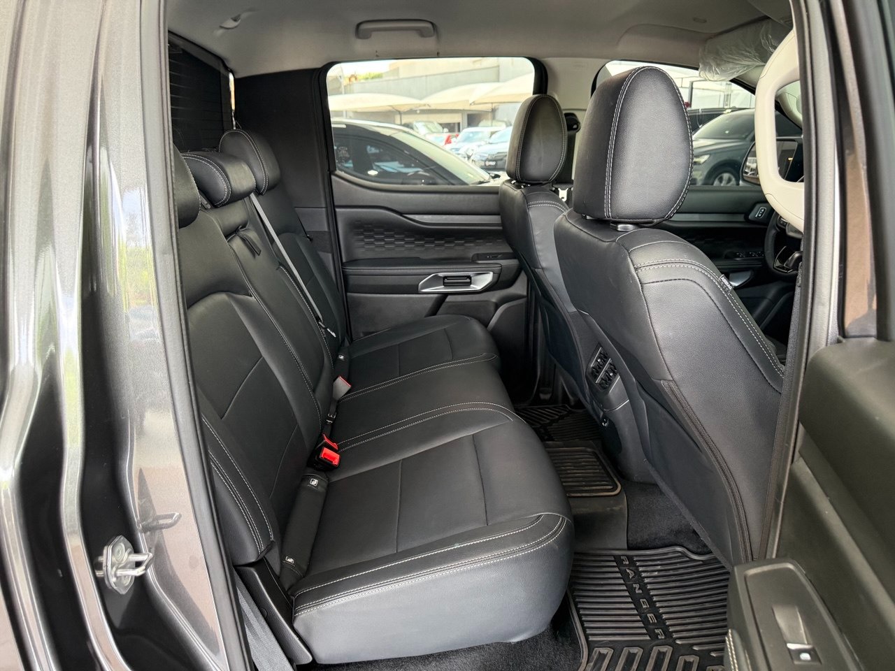 FORD Ranger 3.0 V6 4X4 LIMITED PLUS TURBO DIESEL CABINE DUPLA AUTOMÁTICO