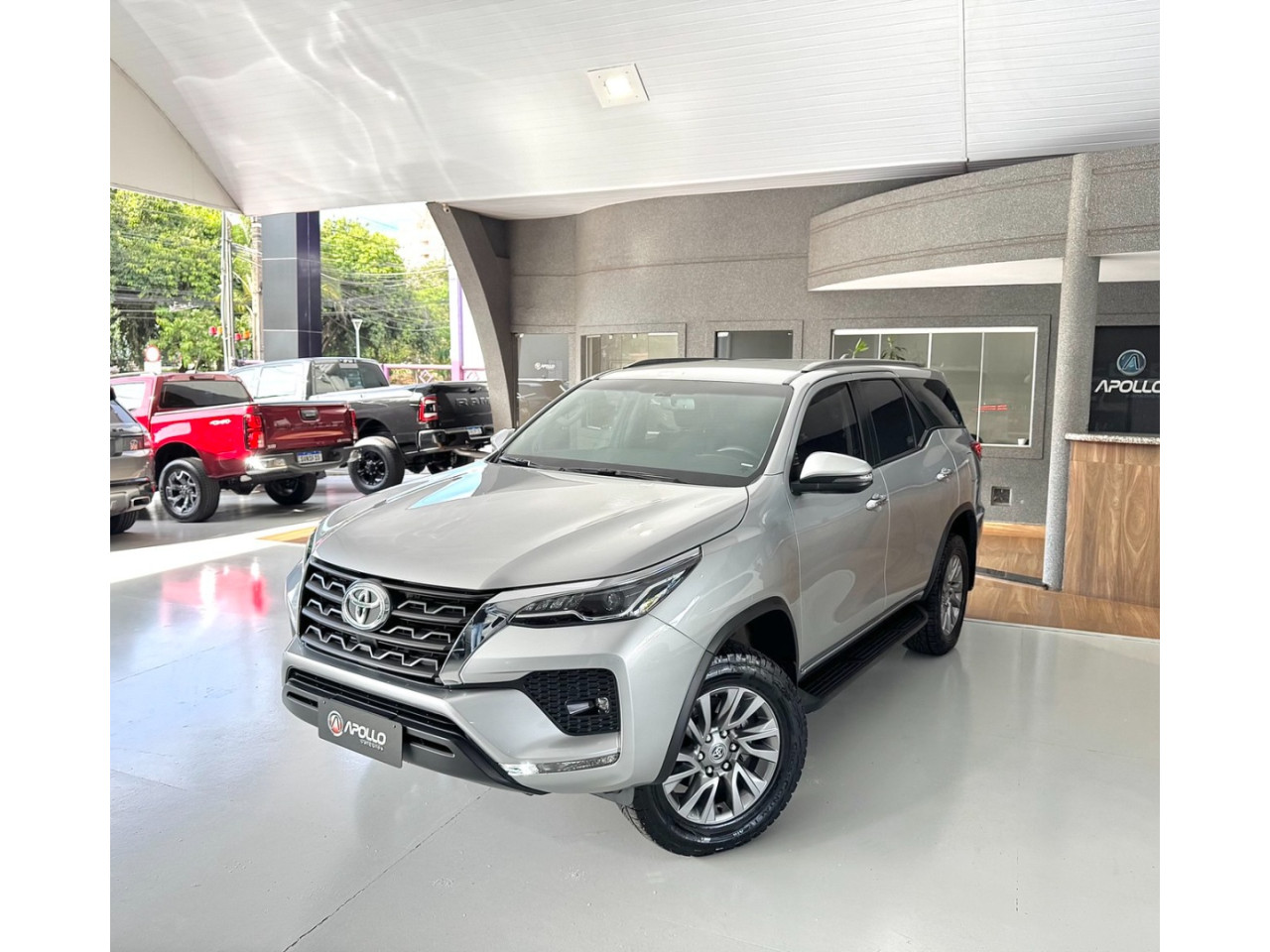 Hilux SW4 2.7 16V 4P FLEX SRV 7 LUGARES AUTOMÁTICO