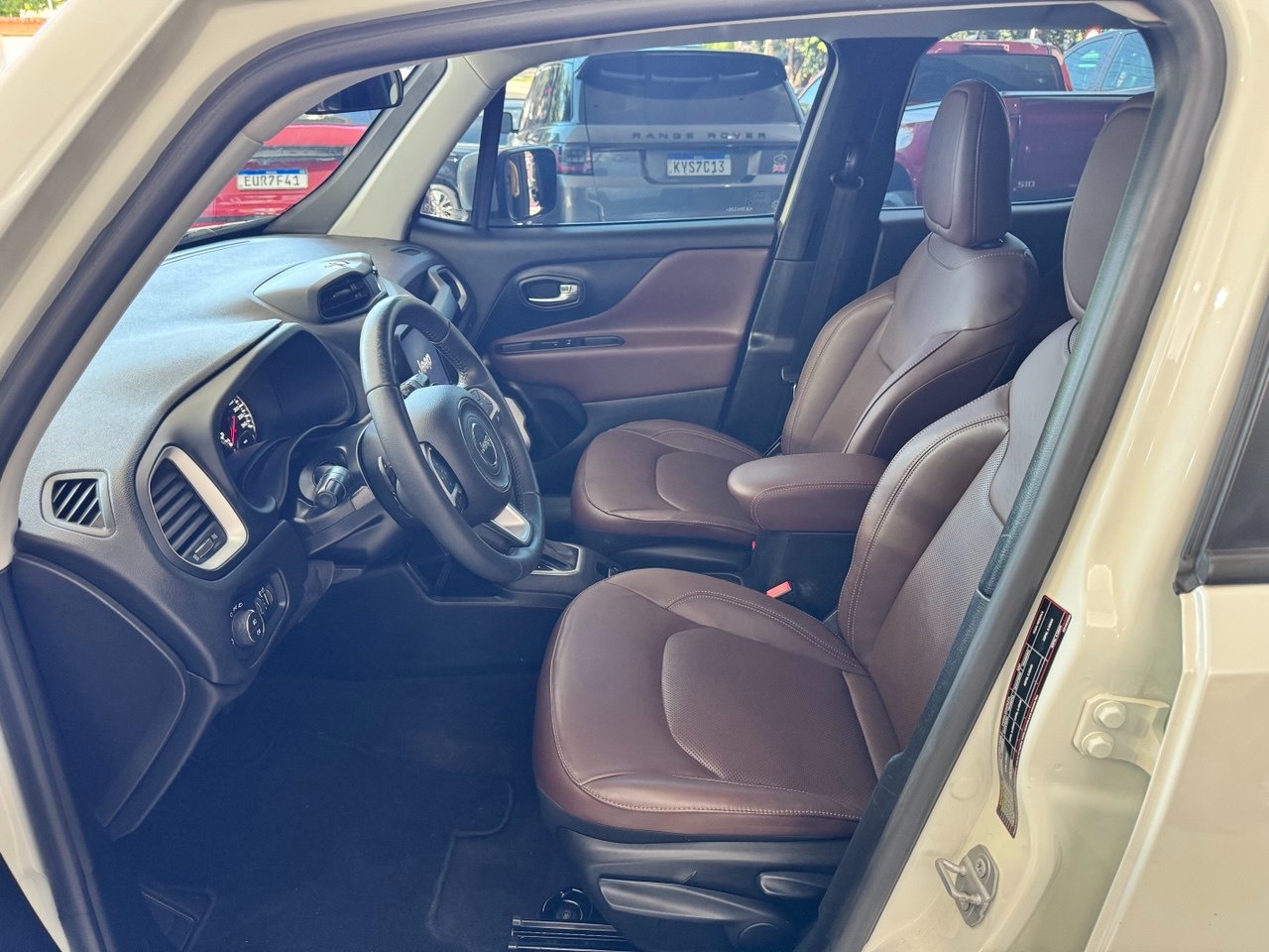 Renegade 1.8 16V 4P FLEX LONGITUDE AUTOMÁTICO