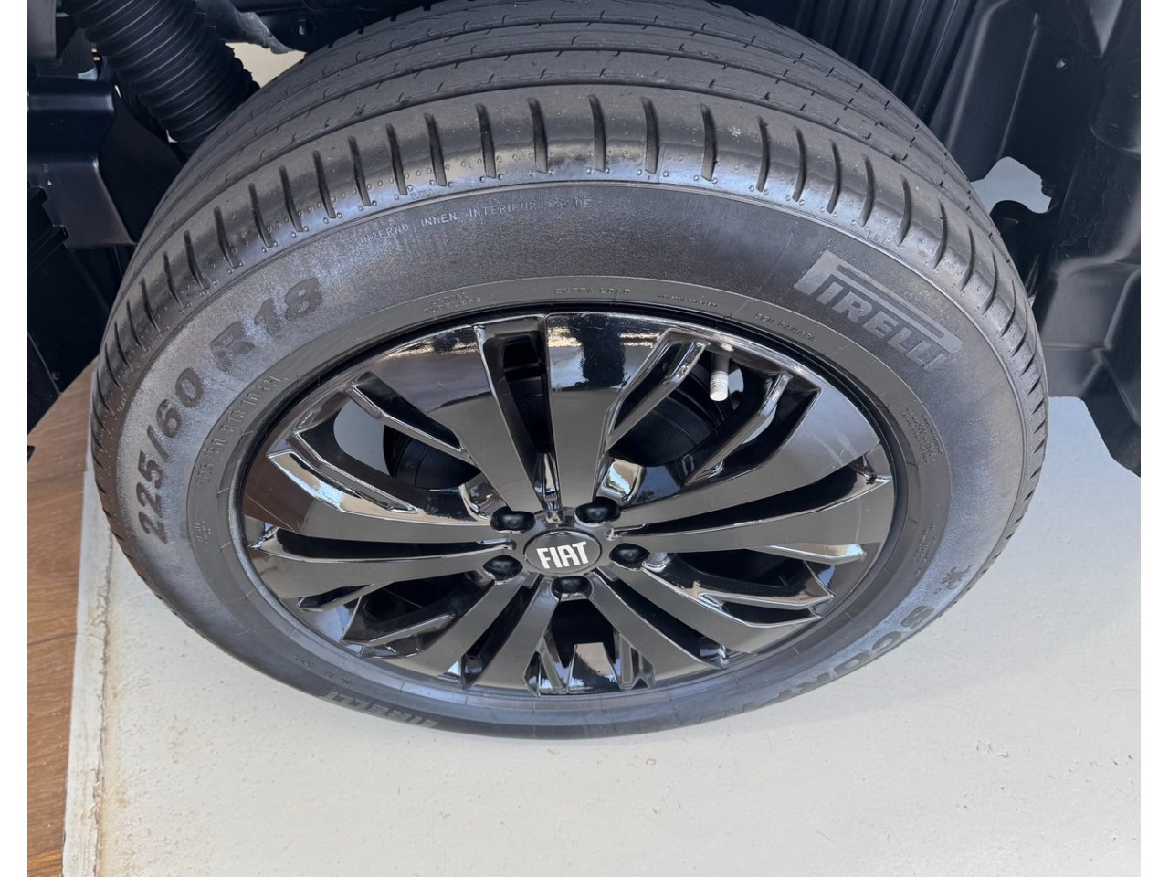 FIAT Toro 1.3 16V 4P FLEX 270 TURBO VOLCANO AUTOMÁTICO