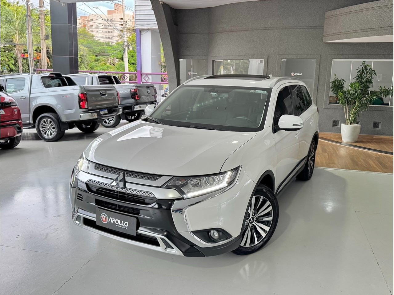 Outlander 2.0 16V 4P HPE AUTOMÁTICO