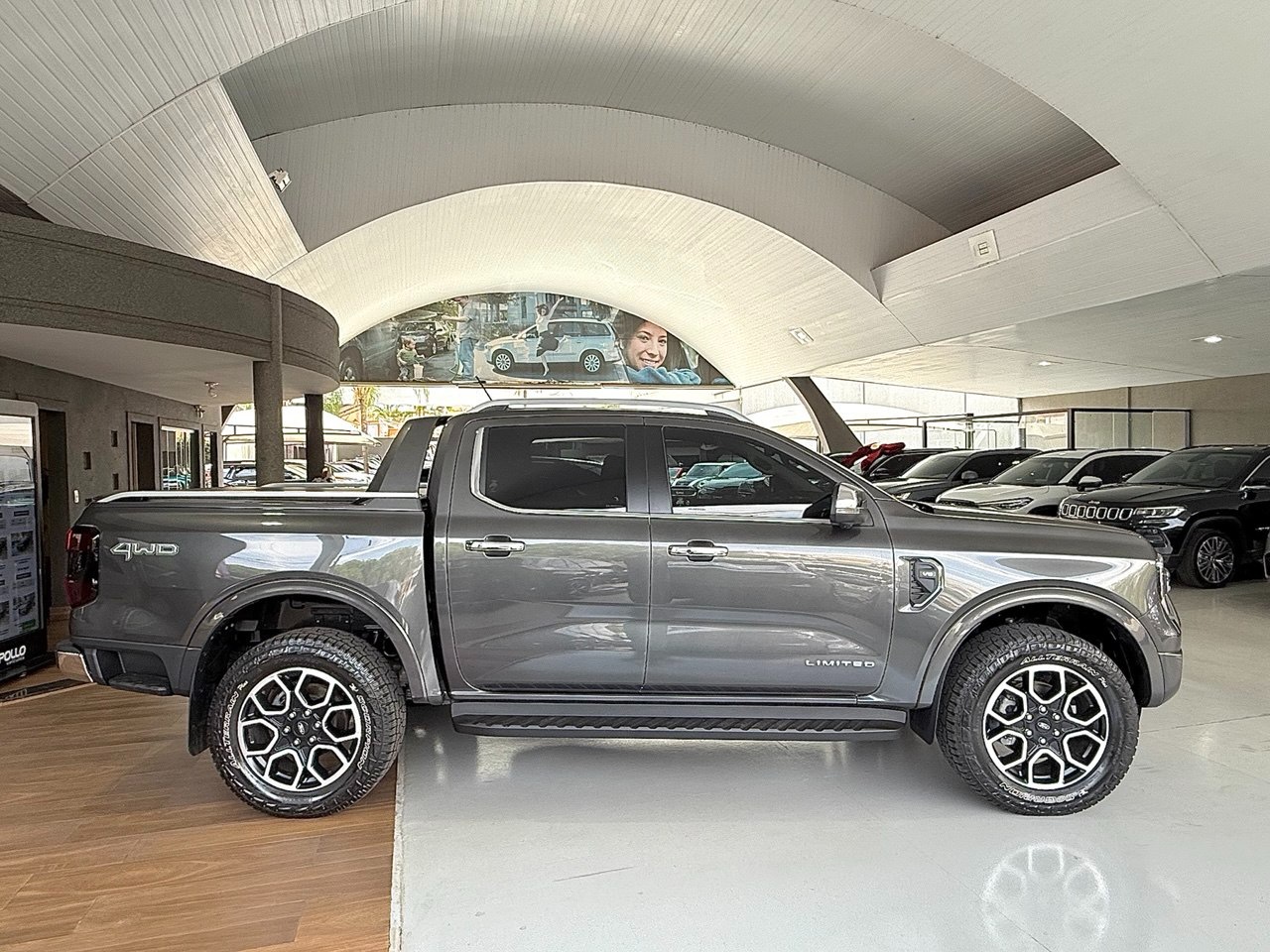 FORD Ranger 3.0 V6 4X4 LIMITED PLUS TURBO DIESEL CABINE DUPLA AUTOMÁTICO