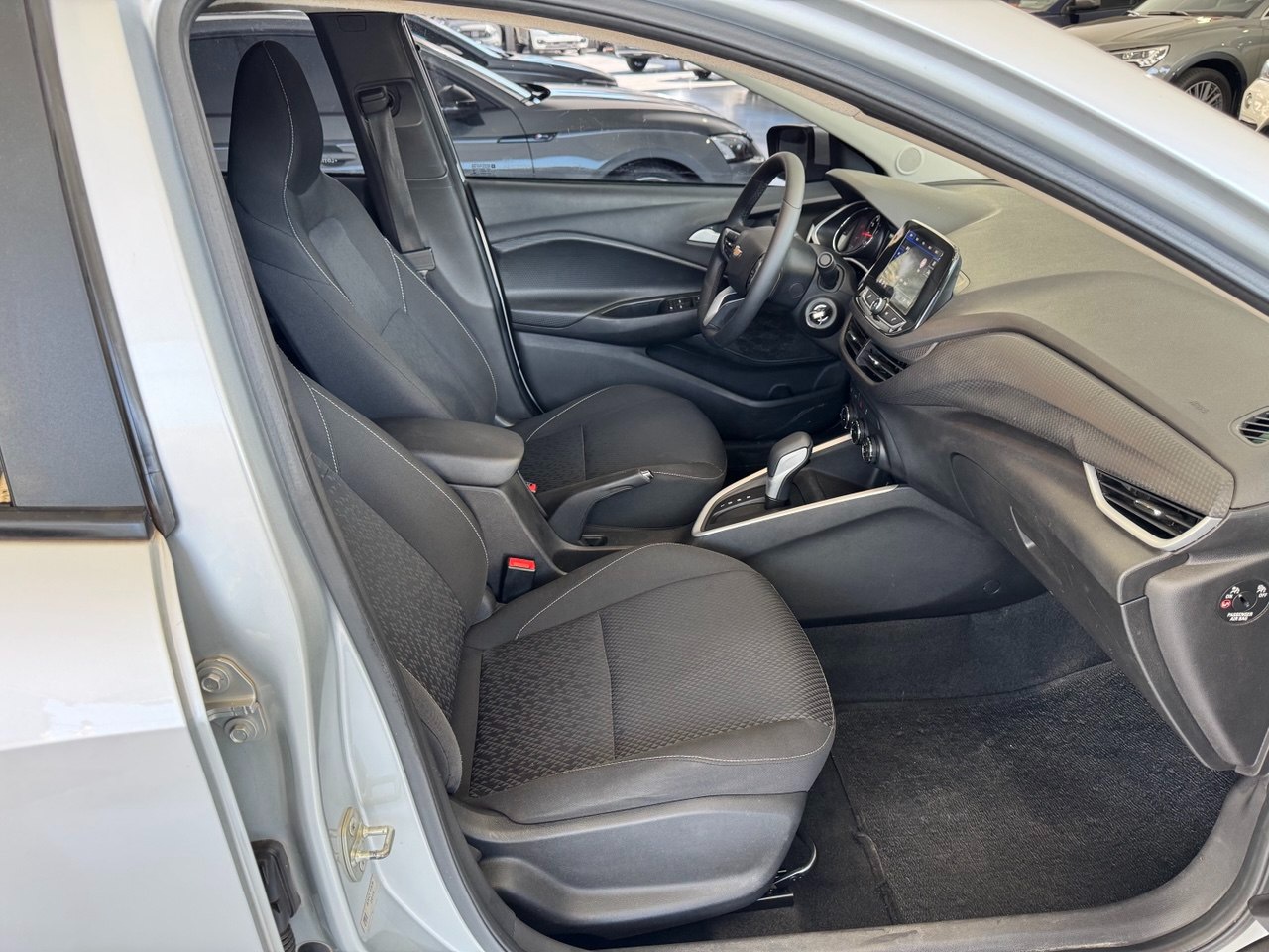 Onix Sedan 1.0 4P FLEX LT PLUS TURBO AUTOMÁTICO