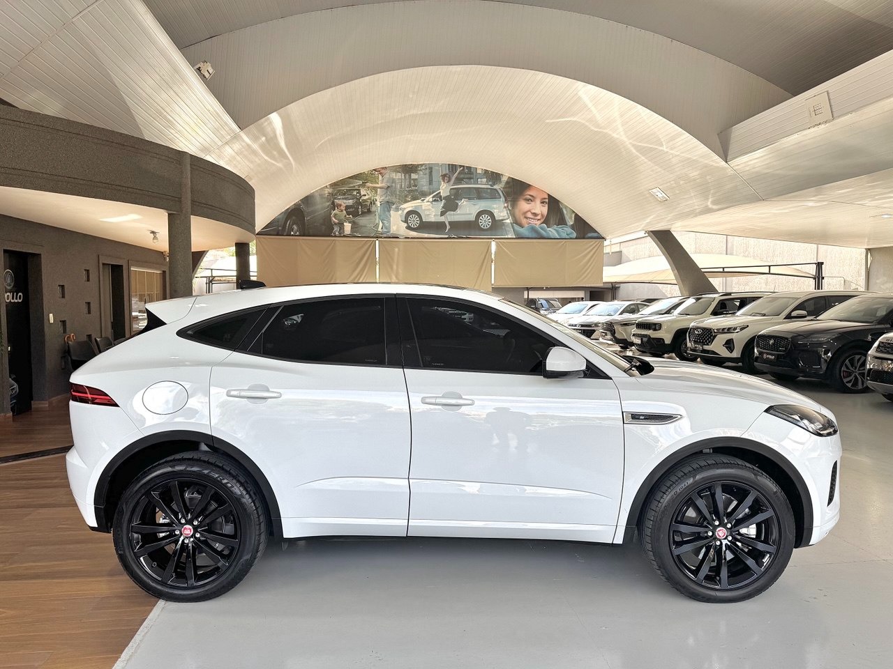 E-Pace 2.0 P250 R-DYNAMIC S AWD TURBO AUTOMÁTICO