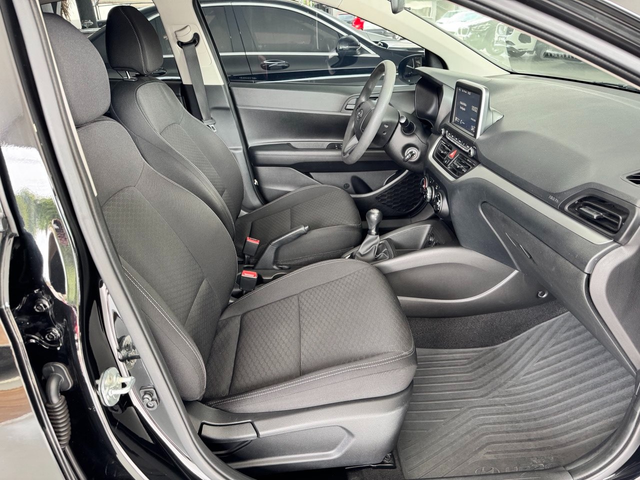 HB 20 Hatch 1.0 12V 4P FLEX VISION