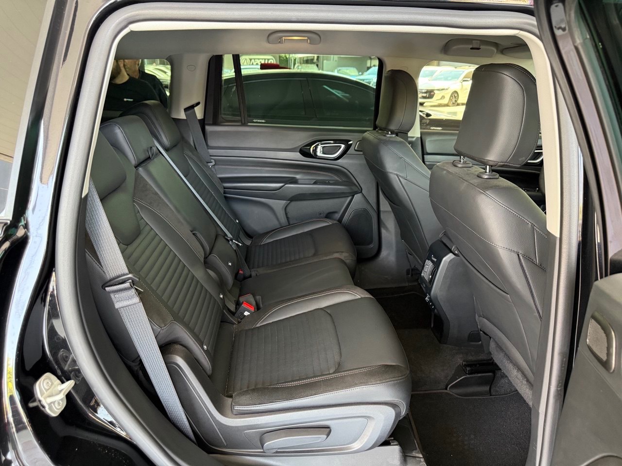Commander 1.3 16V 4P FLEX T270 LIMITED TURBO AUTOMÁTICO