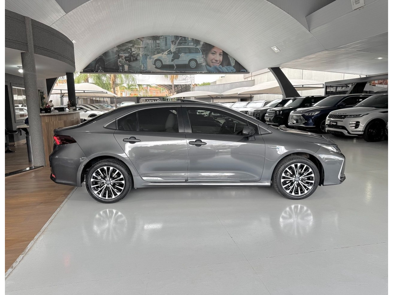 TOYOTA Corolla 1.8 16V 4P FLEX HÍBRIDO ALTIS A PREMIUM AUTOMÁTICO CVT