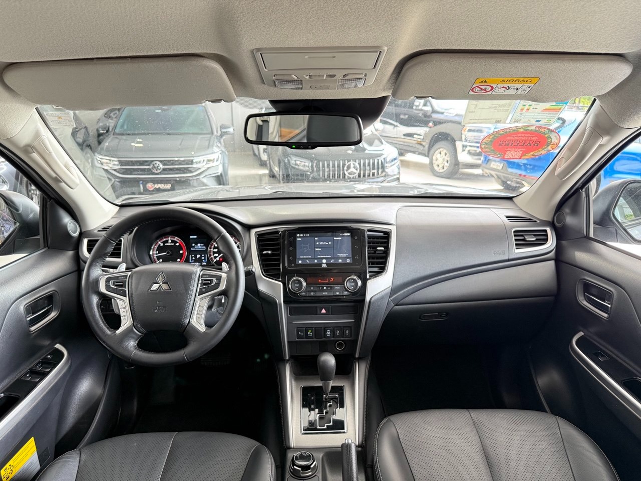MITSUBISHI L 200 Triton 2.4 16V SPORT HPE-S 4X4 CABINE DUPLA TURBO DIESEL AUTOMÁTICO