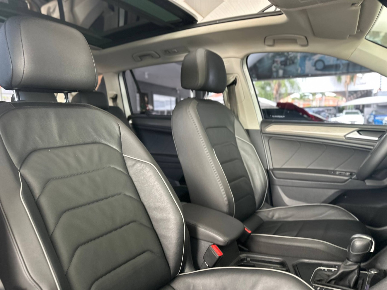 VOLKSWAGEN Tiguan 1.4 16V 4P TSI 250 FLEX TURBO COMFORTLINE AUTOMÁTICO