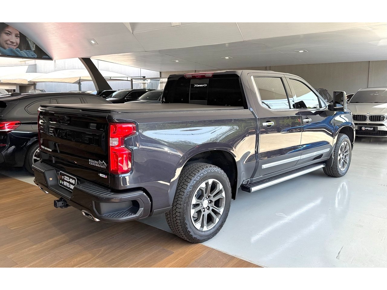 CHEVROLET Silverado 5.3 V8 1500 HIGH COUNTRY CABINE DUPLA 4X4 AUTOMÁTICO