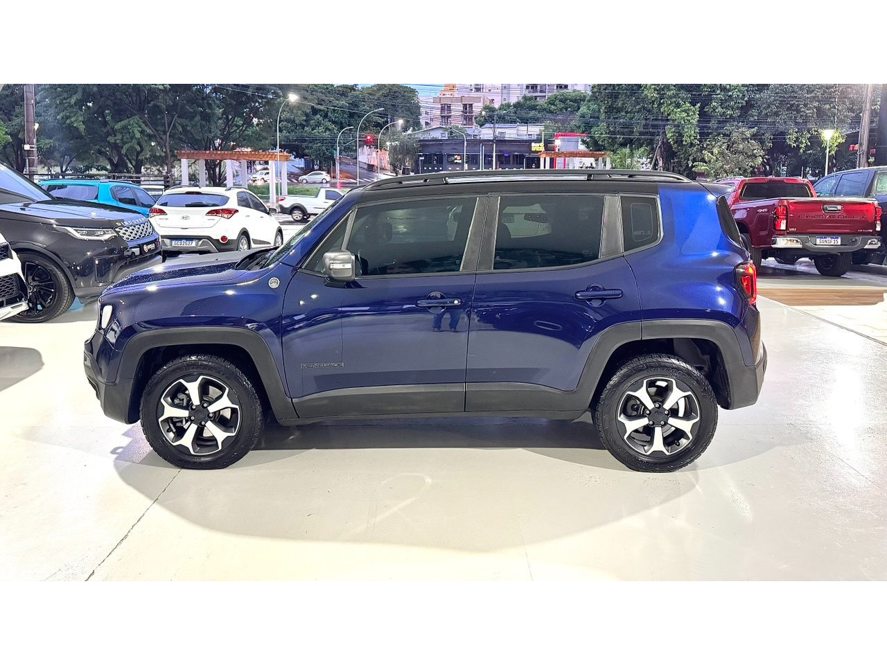 Renegade 2.0 16V 4P TURBO DIESEL TRAILHAWK 4X4 AUTOMÁTICO