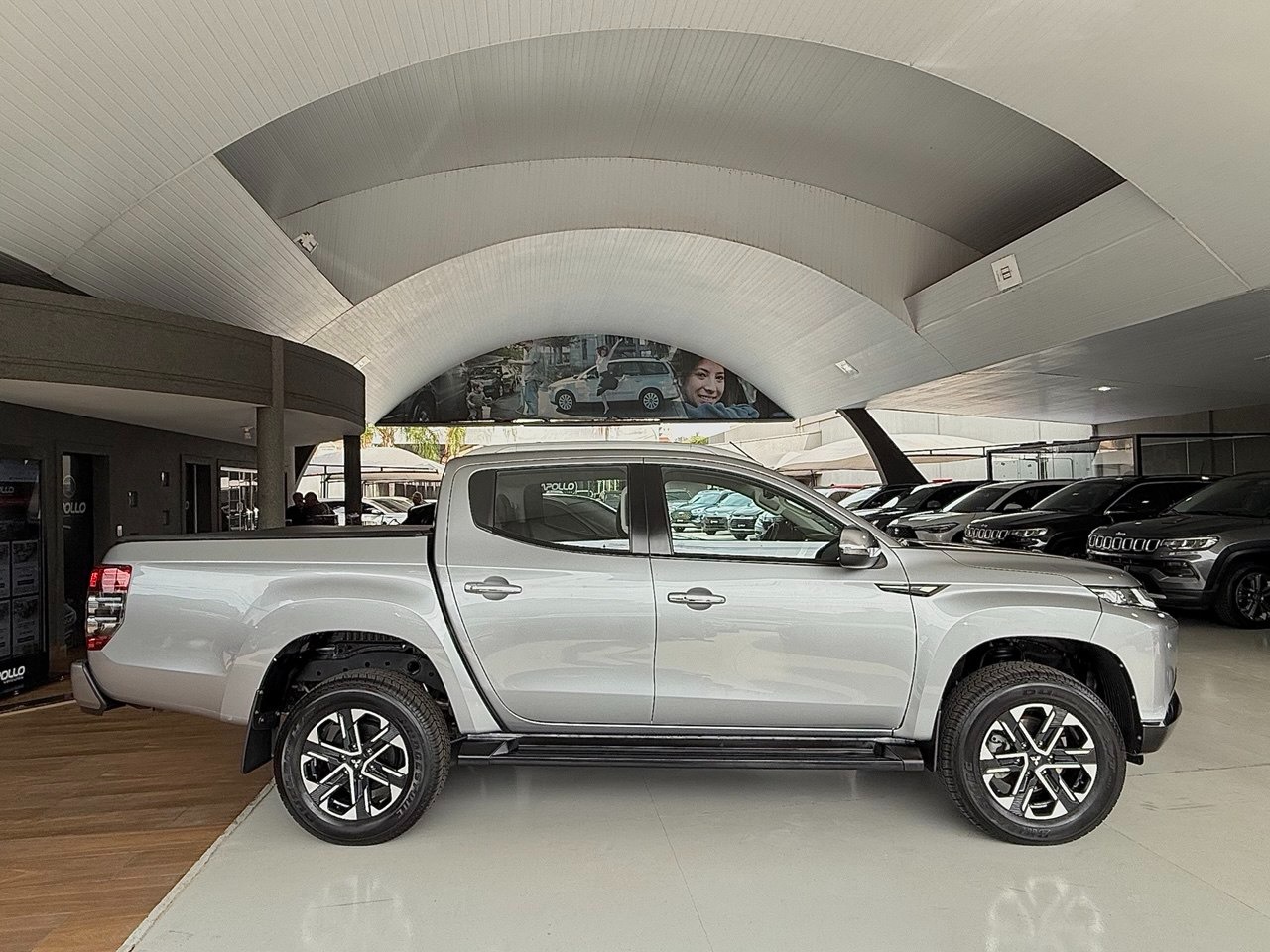 MITSUBISHI L 200 Triton 2.4 16V SPORT HPE-S 4X4 CABINE DUPLA TURBO DIESEL AUTOMÁTICO