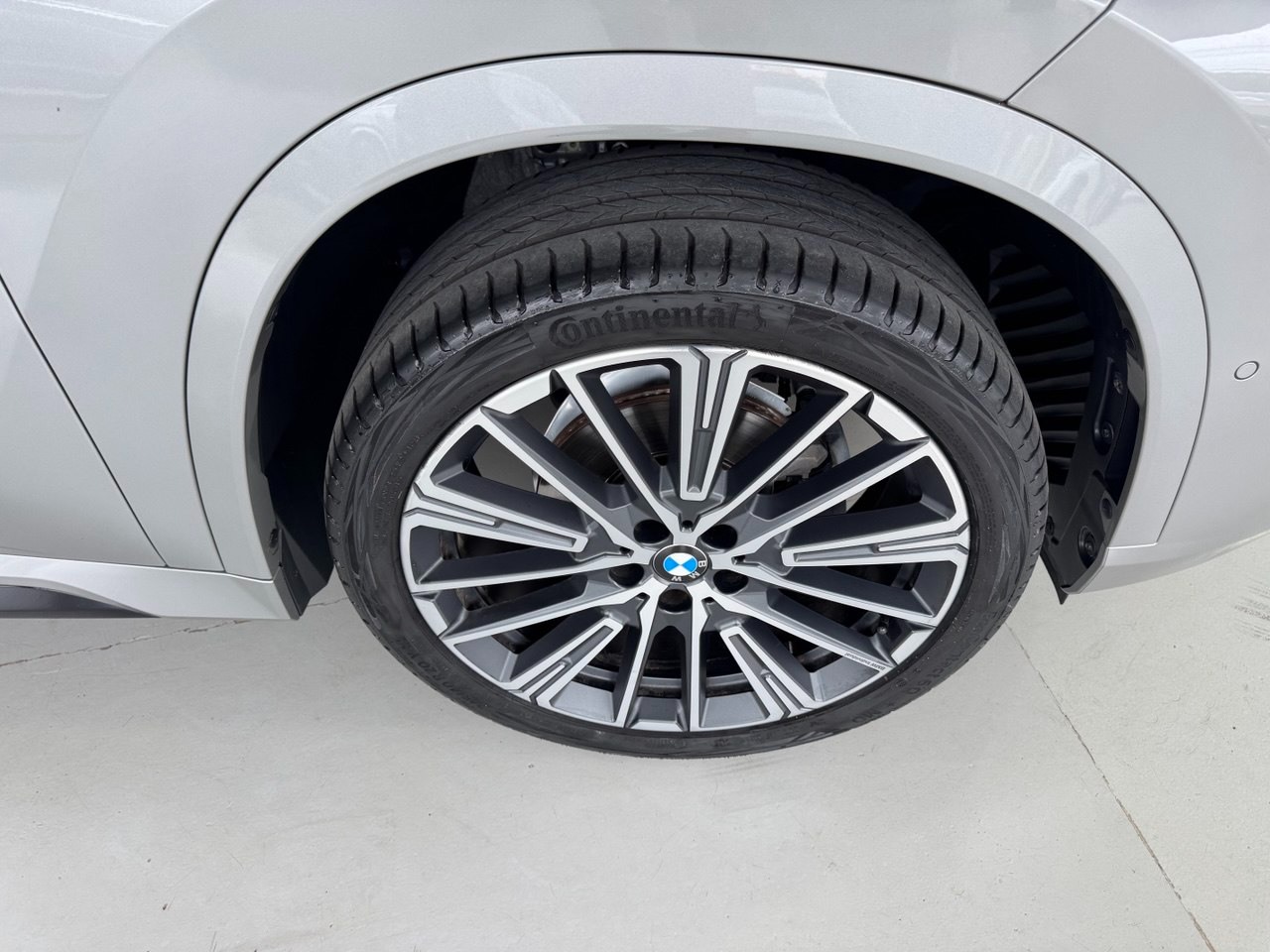 BMW X1 2.0 16V 4P FLEX SDRIVE20I M SPORT 25 ANOS TURBO AUTOMÁTICO